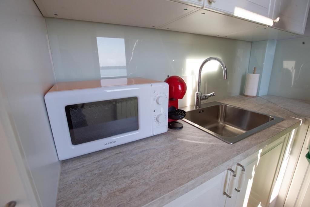 Apartament Andra Мамая Екстериор снимка