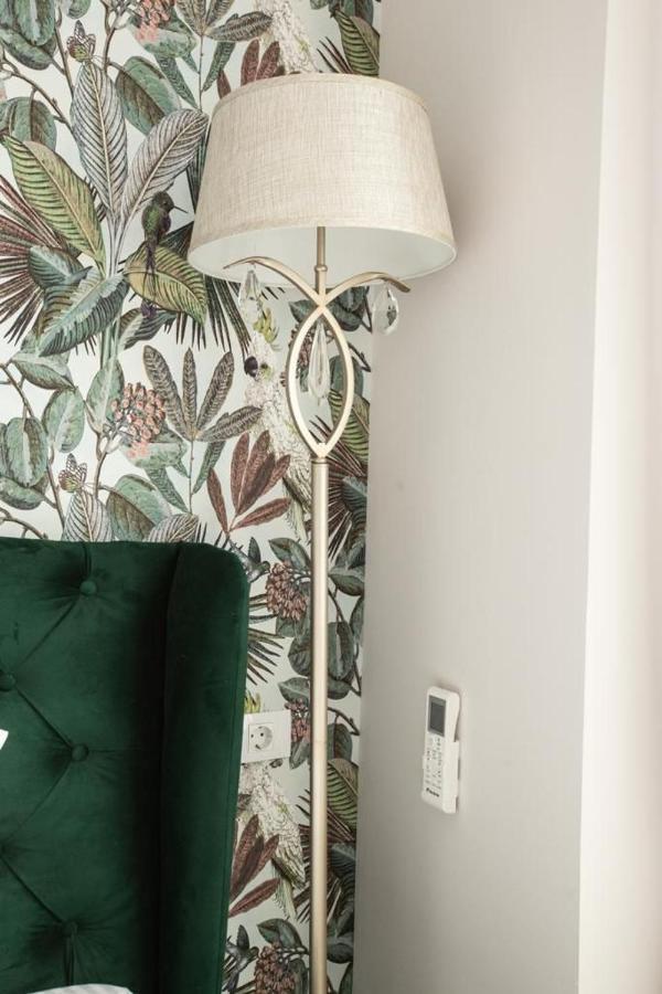 Apartament Andra Мамая Екстериор снимка